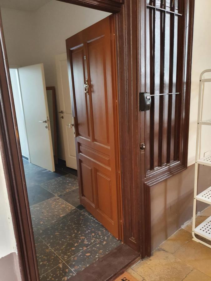 Apartment Rithel Wina Bagian luar foto