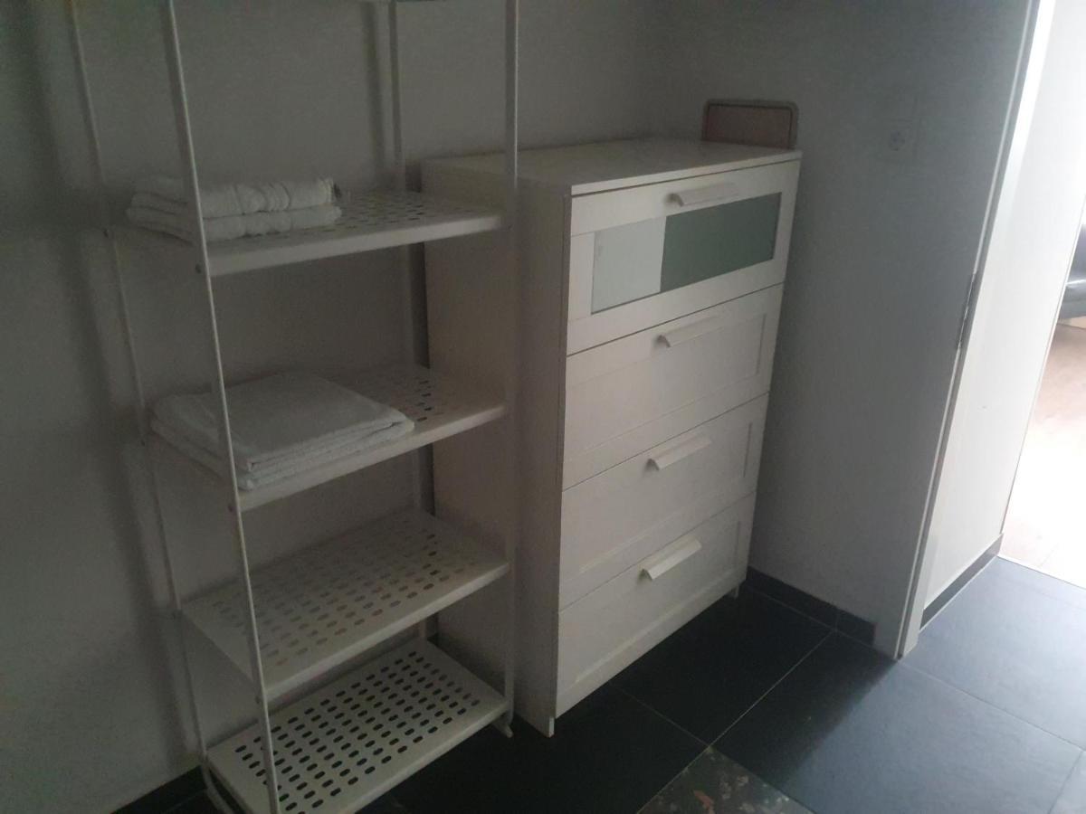 Apartment Rithel Wina Bagian luar foto
